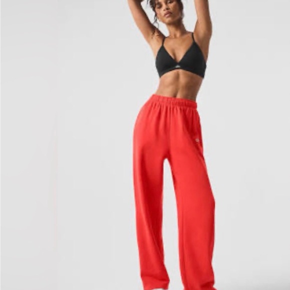 ALO Yoga Pants - ALO Accolade Red Hot Summer sweatpants. Sold Out!